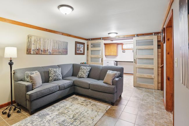 602 Ballantyne Ln Ne, House other with 5 bedrooms, 2 bathrooms and null parking in Spring Lake Park MN | Image 22