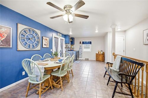 972 Glengera St, Peculiar, MO, 64078-9570 | Card Image