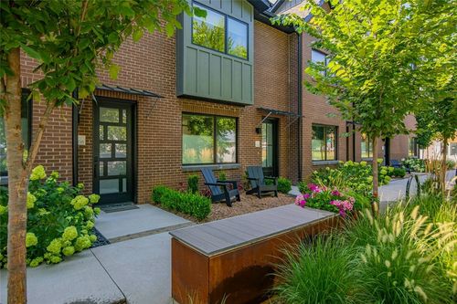 710-700 Se B St, Bentonville, AR, 72712 | Card Image