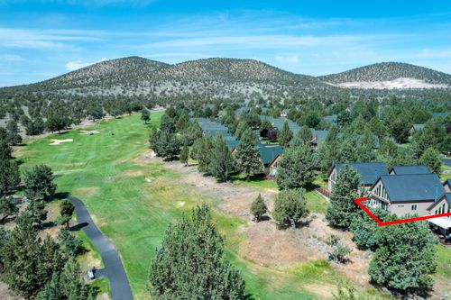 1815 Cinnamon Teal Dr, Redmond, OR, 97756-8374 | Card Image