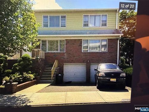 256 Hudson Pl, Cliffside Park, NJ, 07010-1044 | Card Image