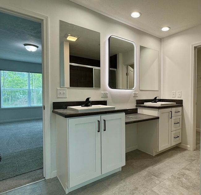 Master bath | Image 14