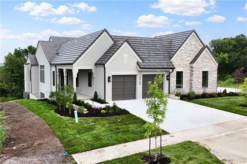 13749 Pembroke Cir, Leawood, KS, 66224 | Card Image
