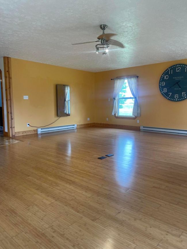 25560 Chillicothe Pike, House other with 2 bedrooms, 2 bathrooms and null parking in Williamsport OH | Image 12