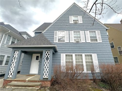 17615 Winslow Rd, Shaker Heights, OH, 44120-3481 | Card Image