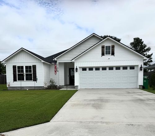 3703 Deidra Miller Cir, Valdosta, GA, 31605-7097 | Card Image