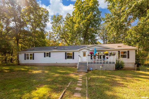 375 Lakota Way Dr, Carbondale, IL, 62902-8068 | Card Image