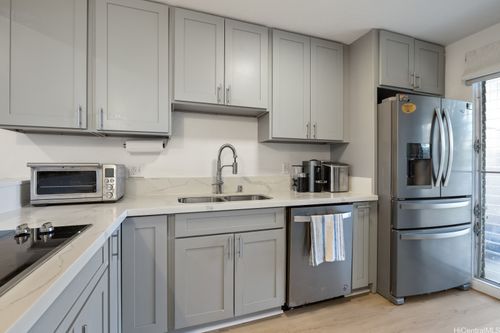 apt-9-92-1064 Palahia St, Kapolei, HI, 96707-1433 | Card Image