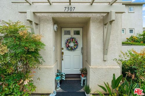 7307 Hannum Ave, Culver City, CA, 90230-6150 | Card Image