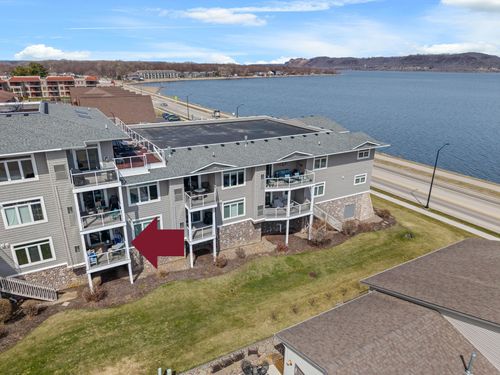 205-1215 N Lakeshore Dr, Lake City, MN, 55041-1170 | Card Image