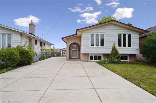 361 Caledon Ave, Hamilton, ON, L9C3E1 | Card Image