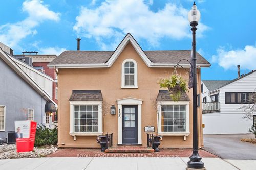 136 Trafalgar Road, Oakville, ON, L6J3G5 | Card Image