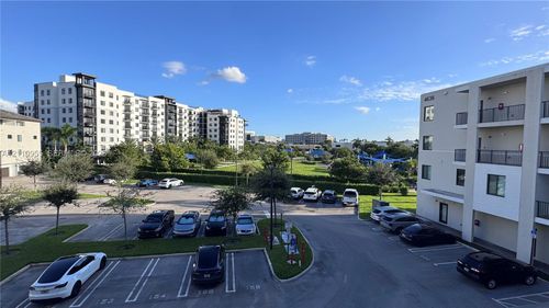 35-4636 Nw 84th Ave, Doral, FL, 33166 | Card Image