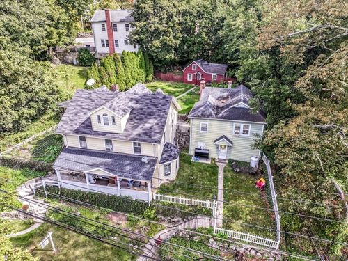61 Smith Ridge Rd, New Canaan, CT, 06840-4121 | Card Image