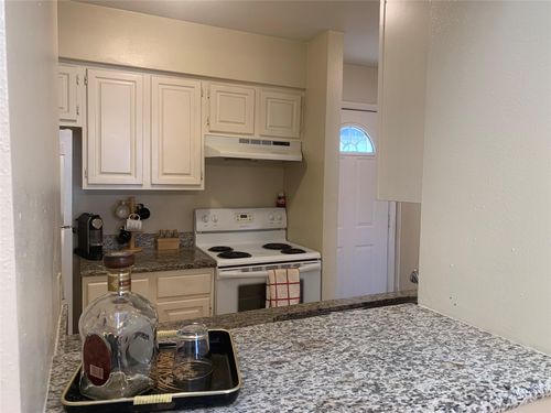 apt-43-10075 Westpark Dr, Houston, TX, 77042-5908 | Card Image
