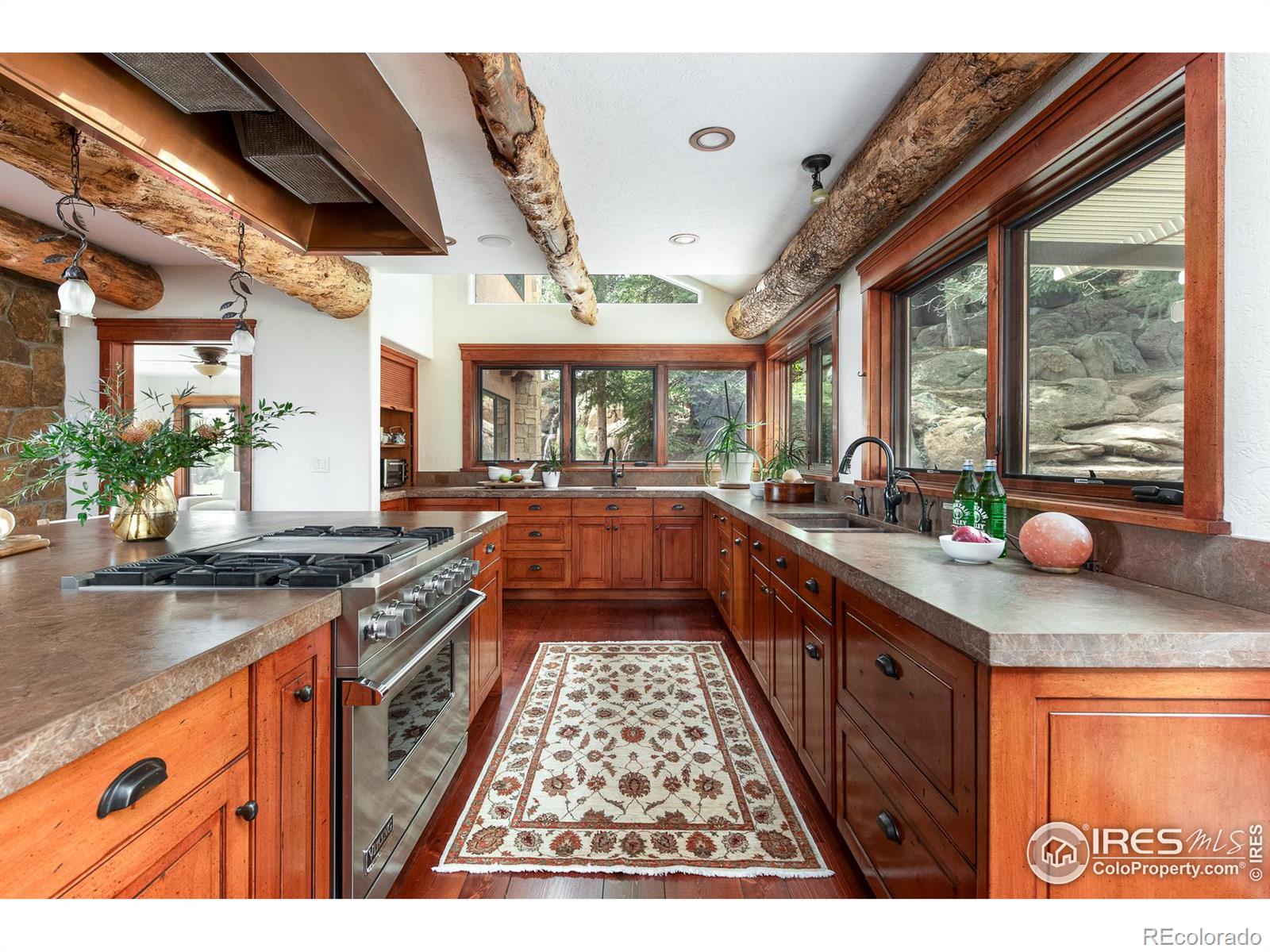 Gilbert St, Boulder, CO 80302