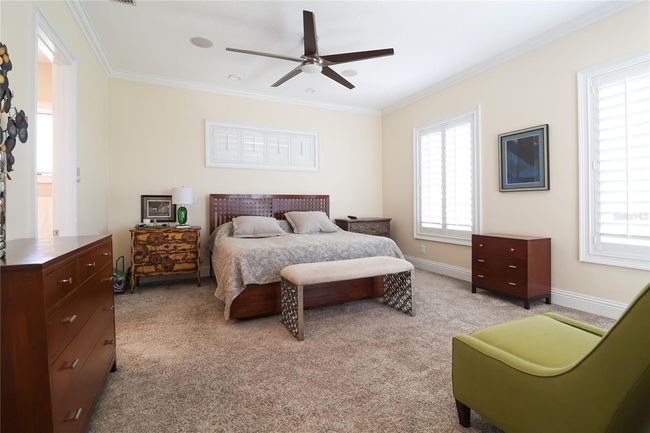 11105 5 Th St E, House other with 4 bedrooms, 4 bathrooms and null parking in TREASURE ISLAND FL | Image 20
