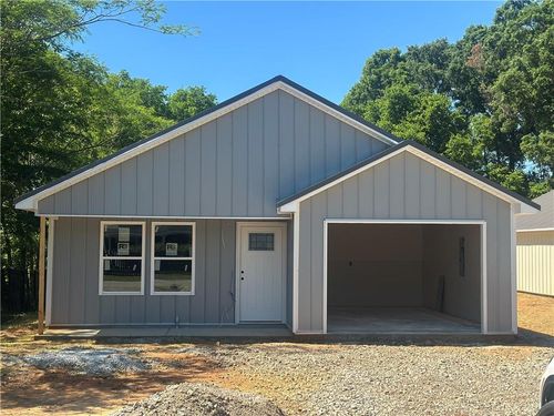 543 Old Tennessee Hwy Ne, White, GA, 30184-2320 | Card Image