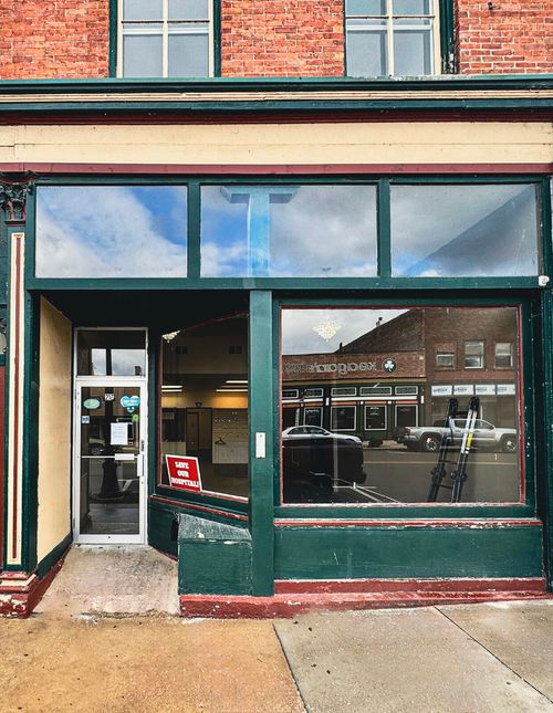 217 W Main St, Ottawa, IL, 61350-2855 | Card Image