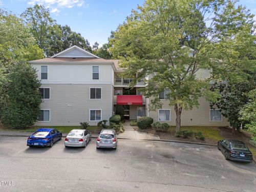 apt-302-1521 Graduate Ln, Raleigh, NC, 27606-5902 | Card Image