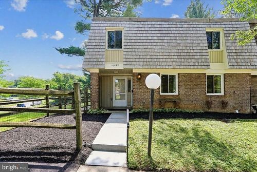10400 Capehart Ct, GAITHERSBURG, MD, 20886-3931 | Card Image
