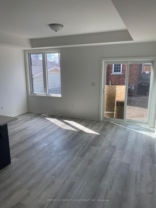 162 Glow Ave, Hamilton, ON, L8H3W2 | Card Image