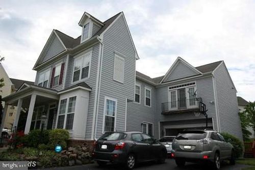 43326 Columbus St, ASHBURN, VA, 20147-4501 | Card Image