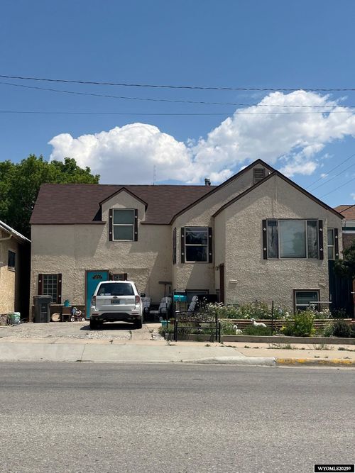 419 6th St, Rawlins, WY, 82301-5441 | Card Image