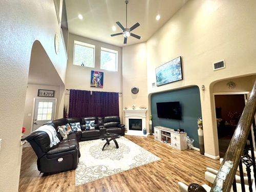 615 Seminole Canyon Dr, Georgetown, TX, 78628-7220 | Card Image