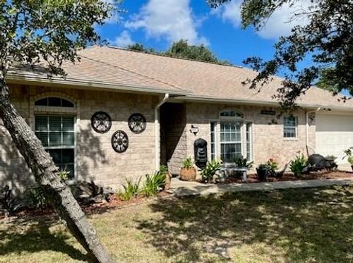 861 Redwood Ave, Rockport, TX, 78382-5934 | Card Image