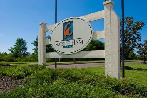 4655 Meadow Cliff Dr, Memphis, TN, 38125 | Card Image