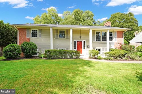 2504 Stirrup Ln, ALEXANDRIA, VA, 22308-2150 | Card Image