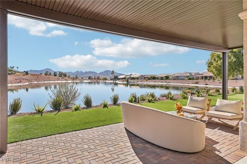 2695 Olivia Heights Ave, Henderson, NV, 89052-7039 | Card Image