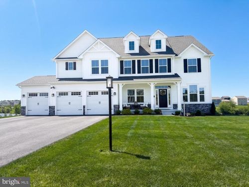 14 Winifred Dr, HANOVER, PA, 17331-9231 | Card Image