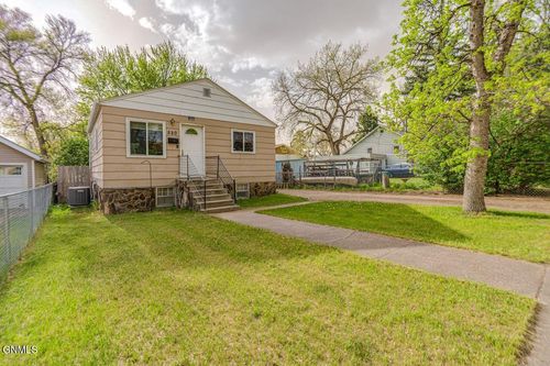 520 N 21st Street N, Bismarck, ND, 58501 | Card Image