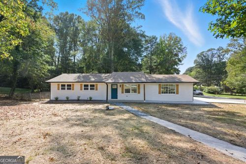 2087 Chestnut Way, Lithia Springs, GA, 30122-3535 | Card Image