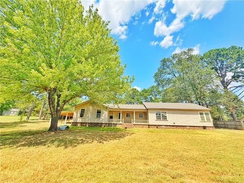 7090 Us Highway 64 W, Russellville, AR, 72802-1004 | Card Image