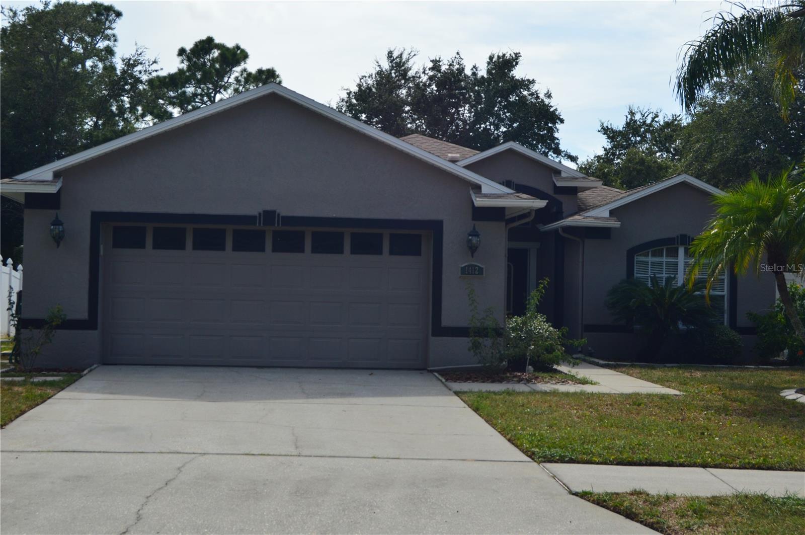 Watermill Cir, Tarpon Springs, FL 34689