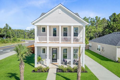 254 Red Bluff St, Summerville, SC, 29483-8197 | Card Image