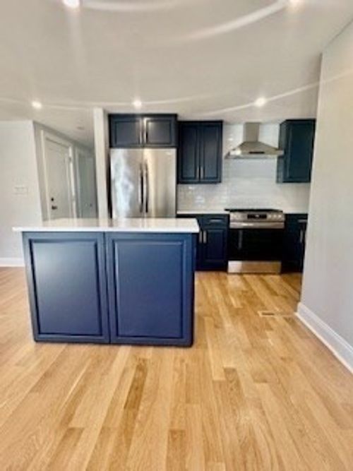 2-100 Gladeside Ave, Boston, MA, 02126-2533 | Card Image