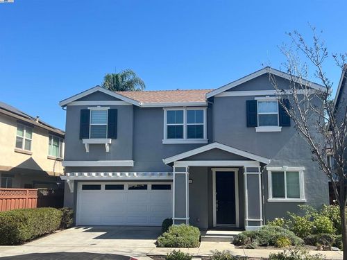 9404 Dunbar Dr, Oakland, CA, 94603-3016 | Card Image