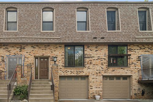 719-719 N Old Rand Rd, Lake Zurich, IL, 60047-2209 | Card Image