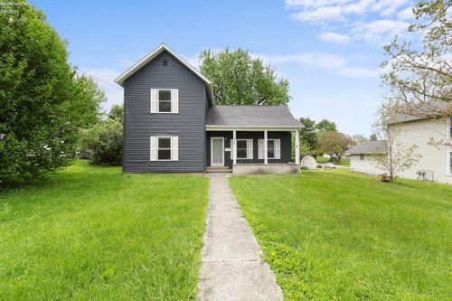 226 Pleasant St, Bellevue, OH, 44811-1836 | Card Image