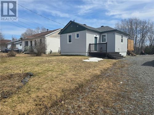 67 Paul St, Whitefish, ON, P0M3E0 | Card Image