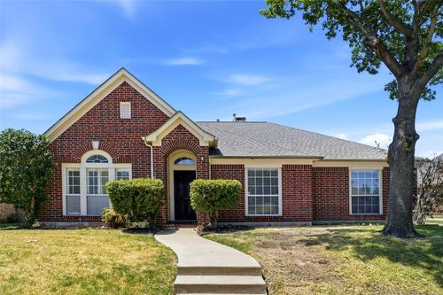 1602 Meadow Park Dr, Keller, TX, 76248-6821 | Card Image