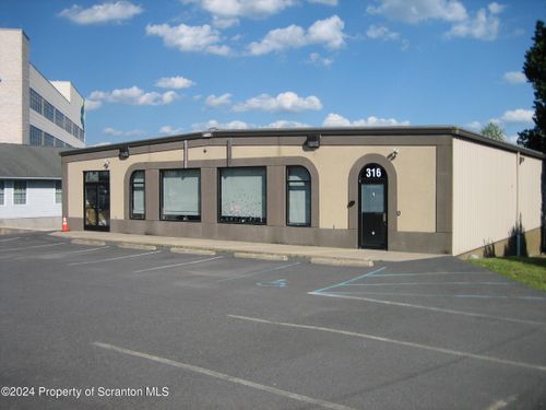 316 Main St, Dickson City, PA, 18519-1620 | Card Image