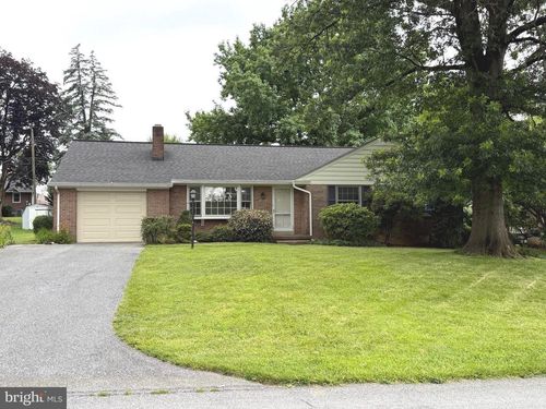 92 Glendale Dr, LANCASTER, PA, 17602-3334 | Card Image