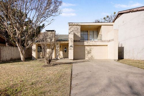 1606 Hawthorne Dr, Arlington, TX, 76012-2229 | Card Image