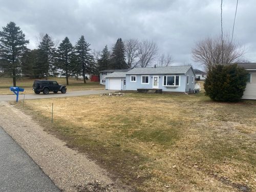 221 Rasmussen Dr, Trufant, MI, 49347-9754 | Card Image