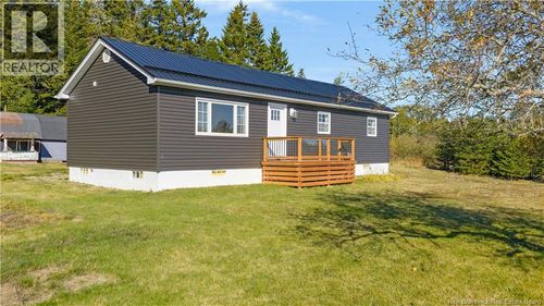 338 Rte 176, Pennfield, NB, E5H2L6 | Card Image